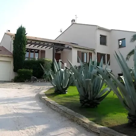 Des Iles D'or - 14pers - Swimming Pool & Sea View Vila *